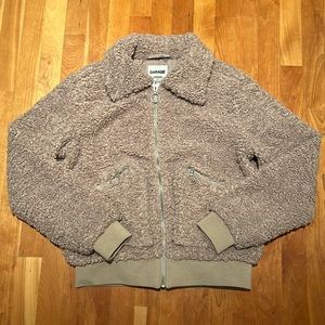 NWOT GARAGE  Sherpa jacket. Women’s Small.